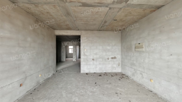 政法街 朝阳路 电梯洋房 南北通透三居双卫-客厅