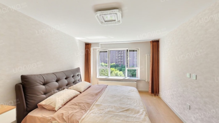高铁70年住宅 跃层 全齐精装拎包入住-卧室A