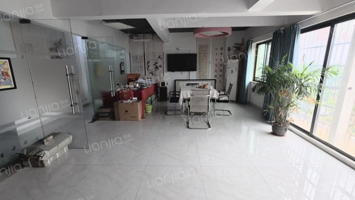 南江广场二手房实景图