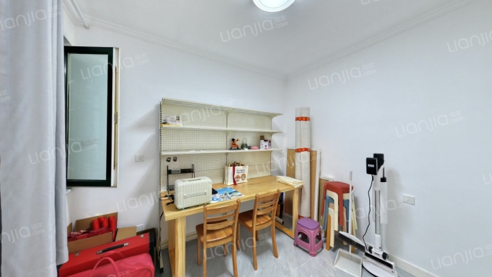 双塔区 天保丽景精装朝南三居 自住标准满五-卧室C