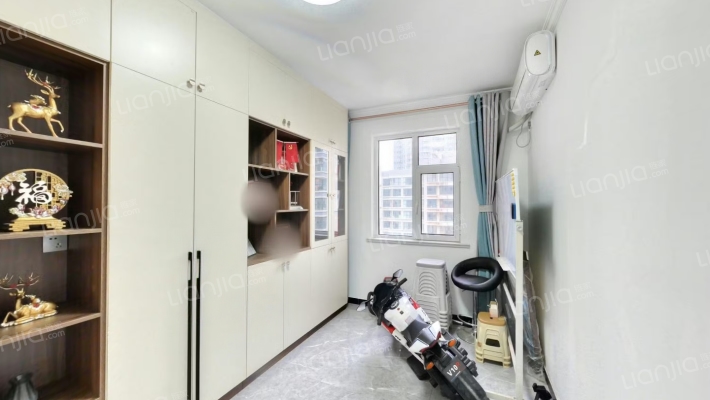 联合七号院 4室2厅 南 北-卧室A