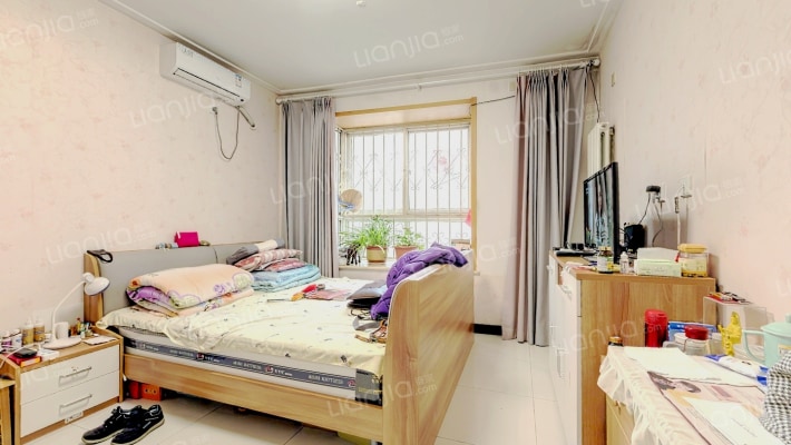 丽湖馨居二手房实景图