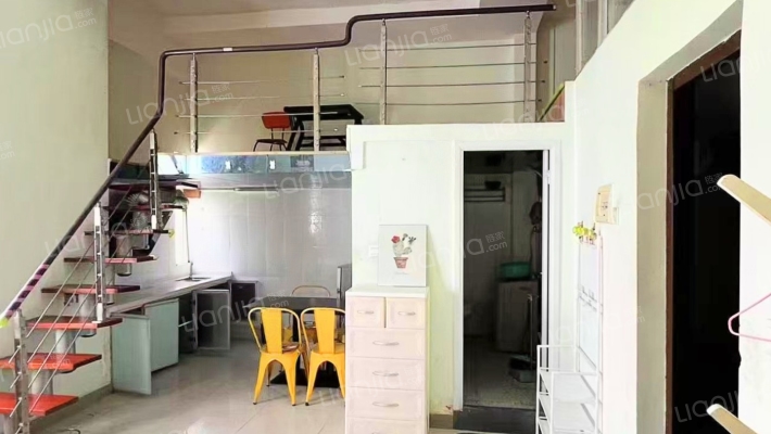 金河公寓二手房实景图
