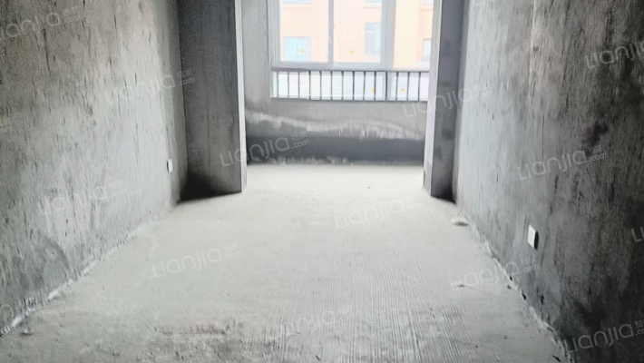 朋湖苑二手房实景图