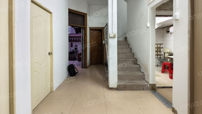 西园花园三巷3号二手房实景图