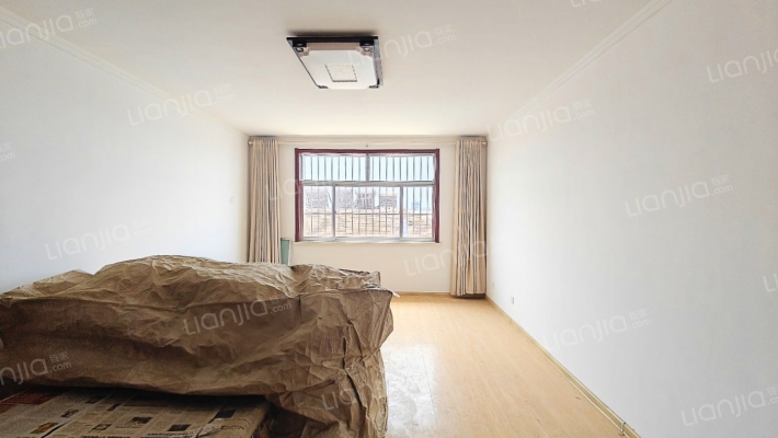 泰前回迁楼二手房实景图