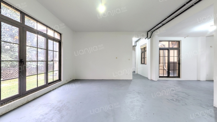 阿卡迪亚三区二手房实景图