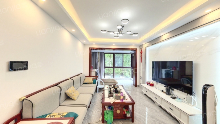 倚能美林湾北区二手房实景图