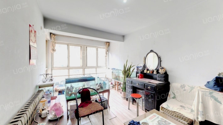 瑞丰花苑二手房实景图