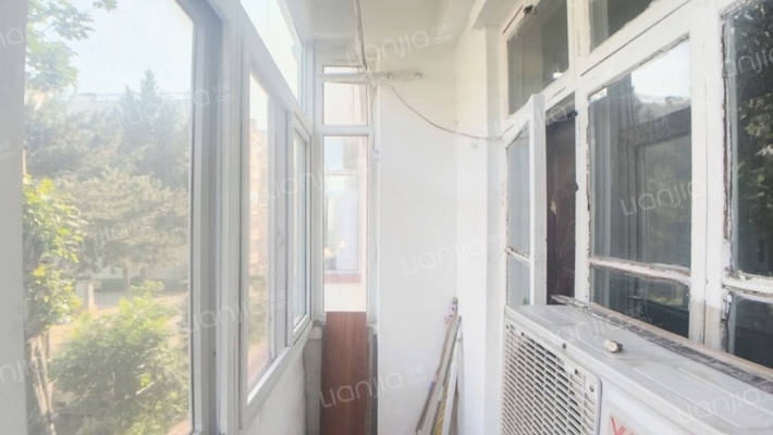 物探一号院 永安小区 低楼层 两居-阳台