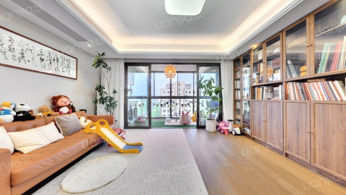 湖翠雅境花园二手房实景图