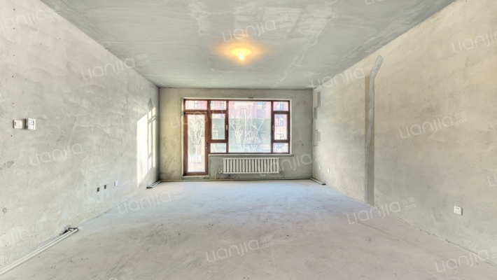 天安华府二手房实景图