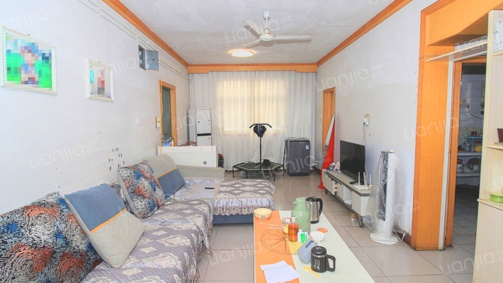 建设路中段60号院二手房实景图