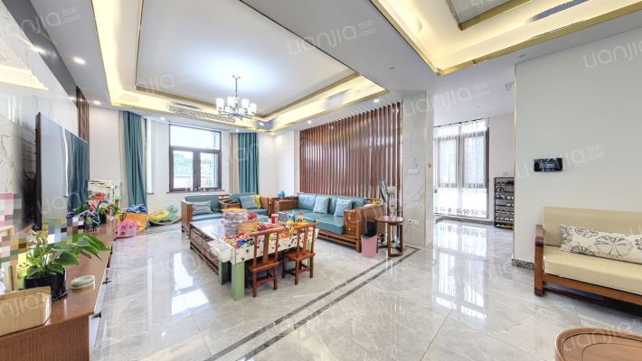 康虹佳园(别墅)二手房实景图