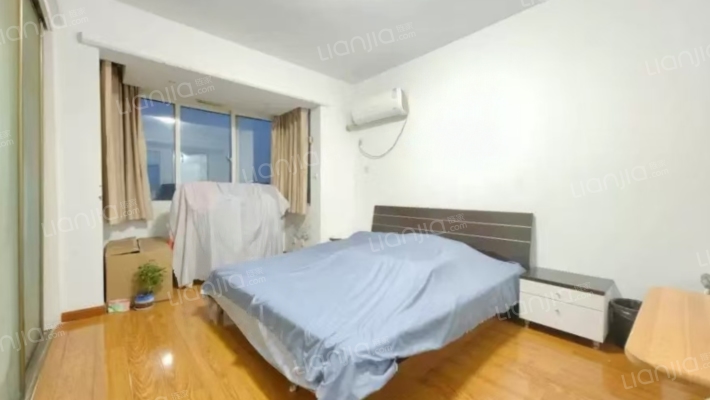 信一广场二手房实景图