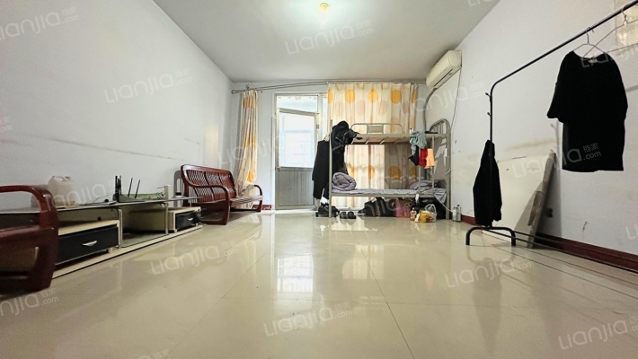 西街嘉苑南区二手房实景图