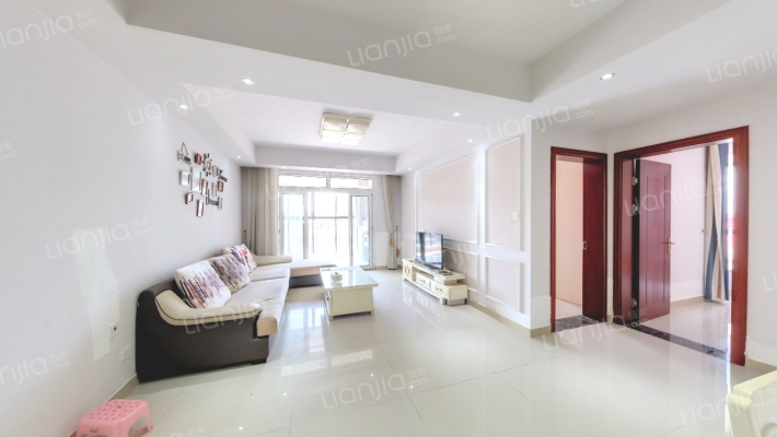 万达华府二手房实景图