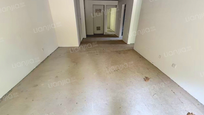 大社区 绿化高 洋房边户一层带小院 南北通透-餐厅