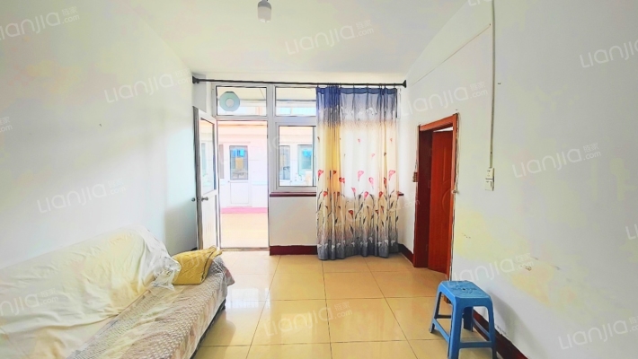 东南隅新村二手房实景图