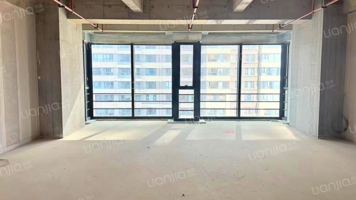 招商丝路中心二手房实景图