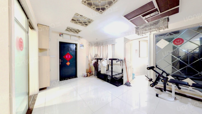 拓展公寓二手房实景图