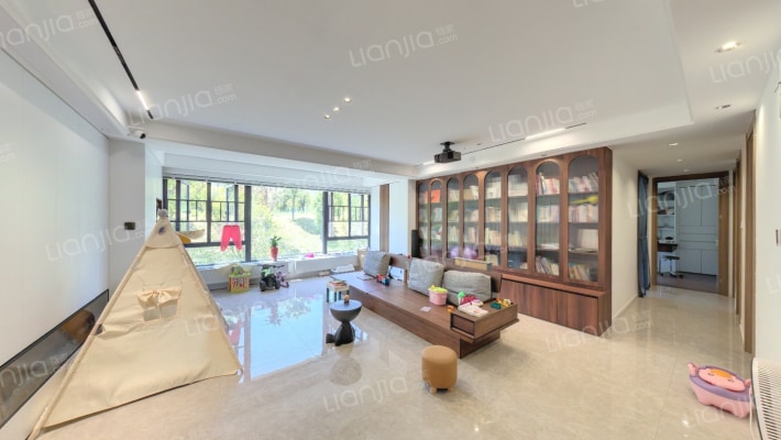 华润凯旋门二手房实景图