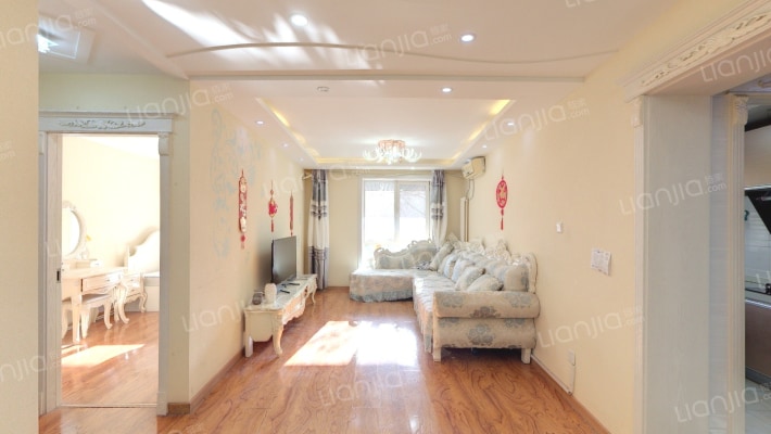 后现代城D区二手房实景图