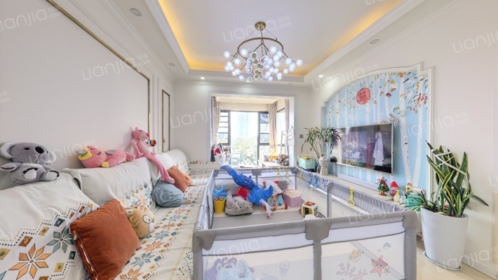 千禧河畔D区二手房实景图