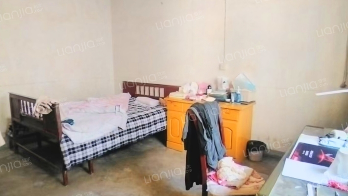 朝圣门社区二手房实景图