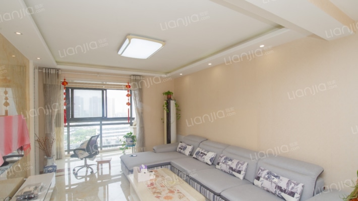 德院上城二手房实景图