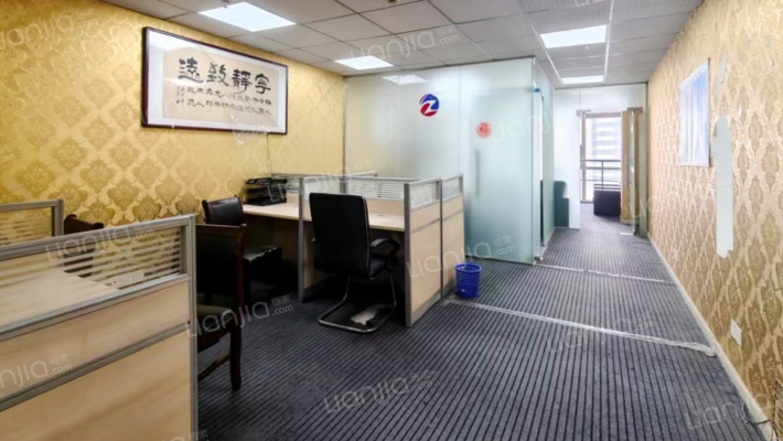 新亚国际大厦二手房实景图