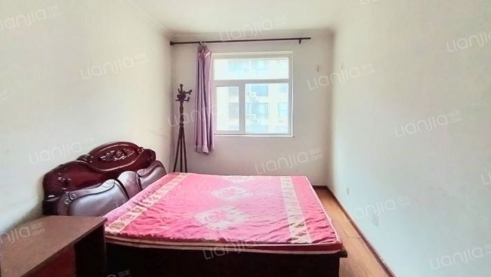 水岸花城，一线河景美宅，标准现房，即买即住-卧室B