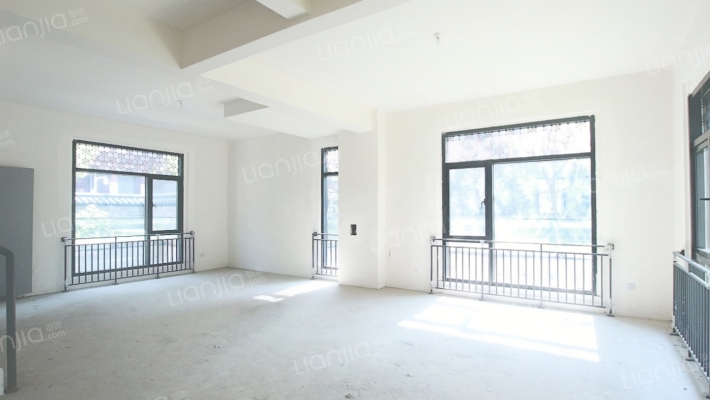 麓府大院藏月二手房实景图