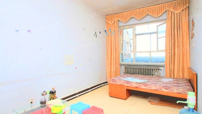 钟楼大街77号院二手房实景图