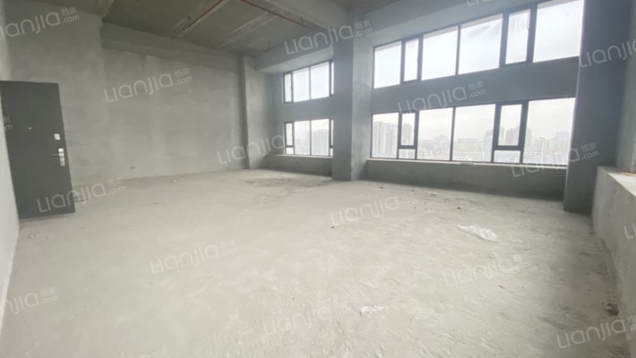 绿地·领海广场二手房实景图