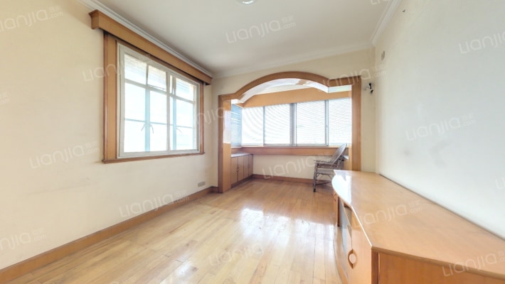 齐四小区二手房实景图