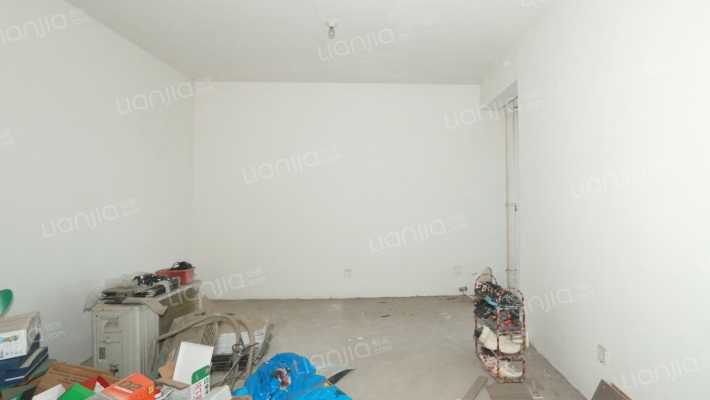 巴黎春天小区二手房实景图