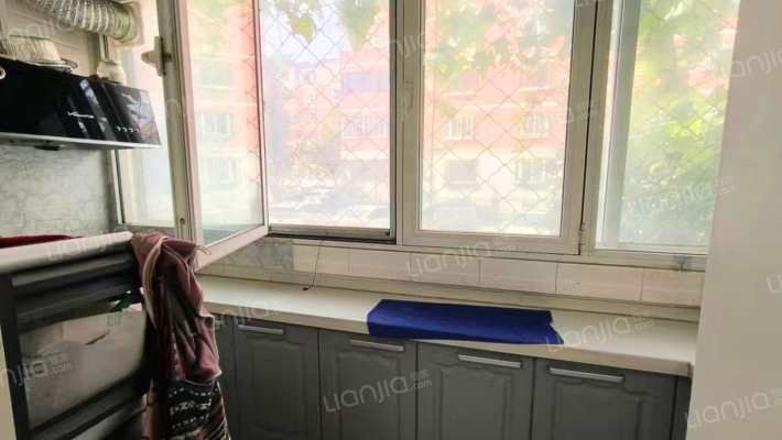 华福佳缘小区 3室2厅 南 北-厨房