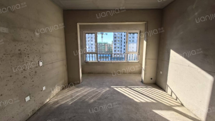 观澜景苑二手房实景图