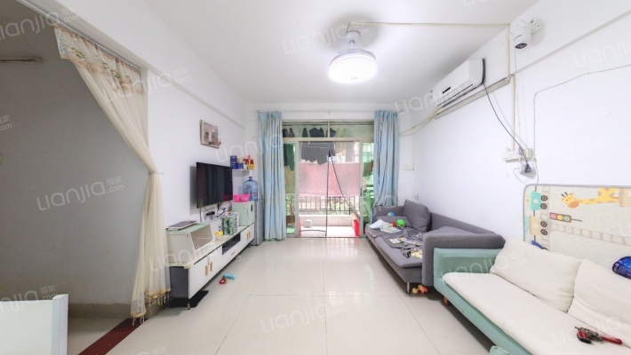 新怡苑二手房实景图