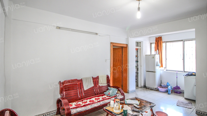 钛业小区二手房实景图