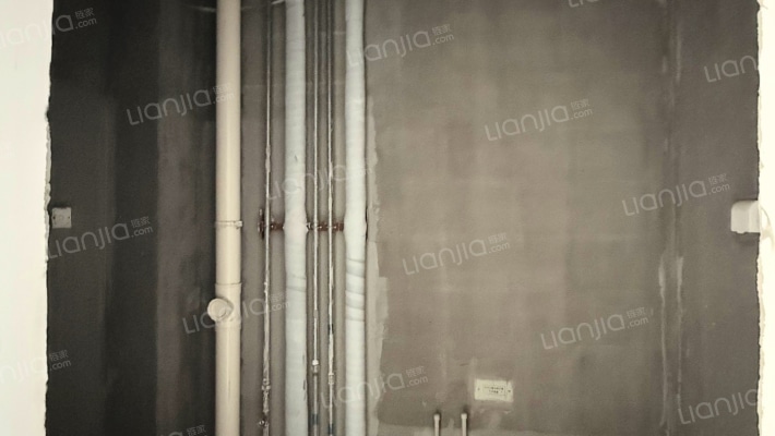 鸿坤理想尔湾 4室2厅 南 北-卫生间C