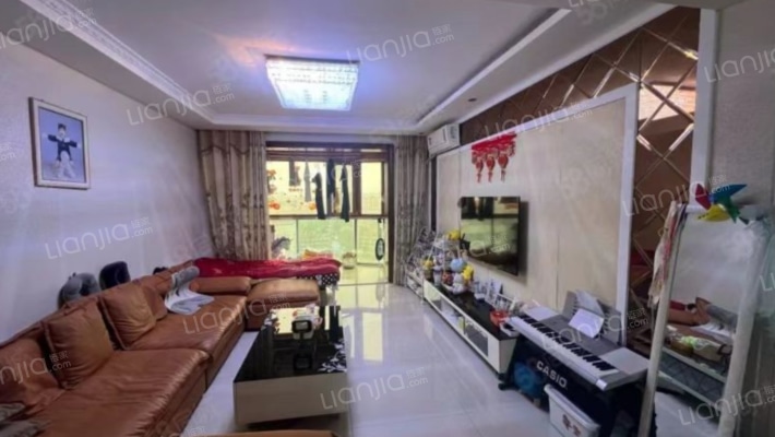 中央世家二手房实景图