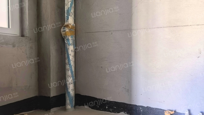 双语旁  电梯洋房  一梯两户 南北通透三居  带车位-卫生间