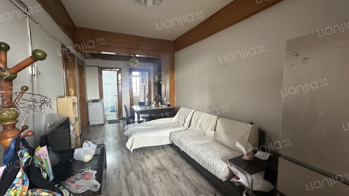 人民东路108号二手房实景图