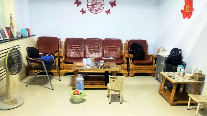 东二道巷17号院二手房实景图