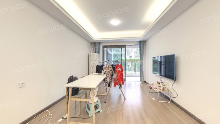 万科四季花城2期风澜二手房实景图