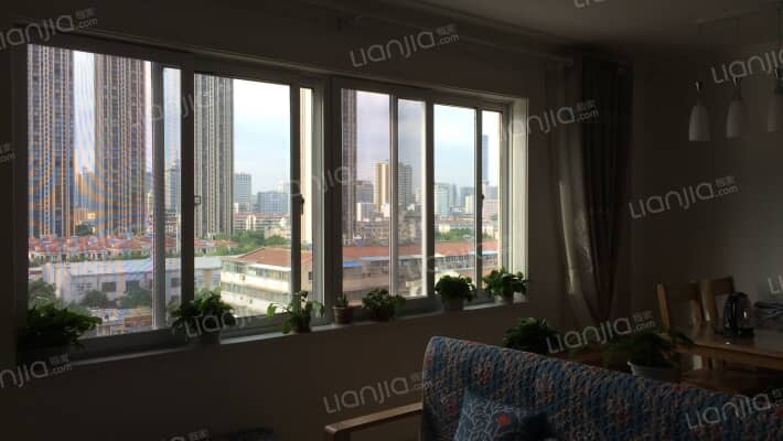 荣康公寓二手房实景图