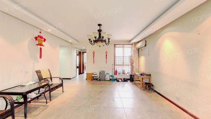 城市雅苑小区二手房实景图