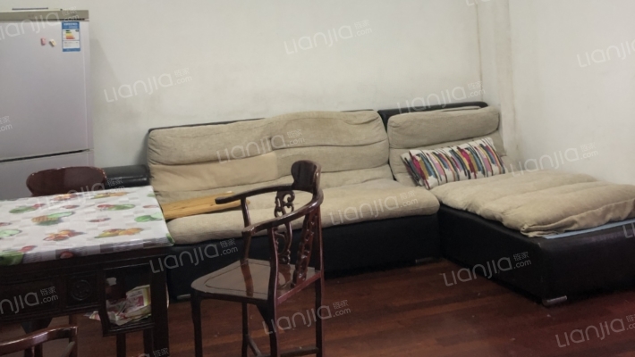 汇丰佳苑二手房实景图